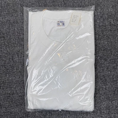 Camiseta De Colección JC Penney Bolsillo en Blanco Para Hombres 2XL Blanca Manga Corta Sin Stock Años 70 Foto 1 de 4