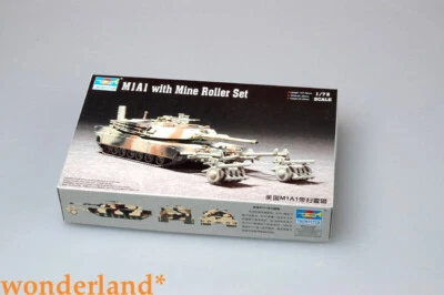 Trumpeter 1/72 07278 M1A1 with Mine Roller Set - Image 1 of 3