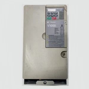 ▀▄▀▄▀ YASKAWA V1000 VZA47P5FAA - 7,5 KW / 11 KW - CIMR-VZ4A0023FAA - OMRON - Bild 1 von 3