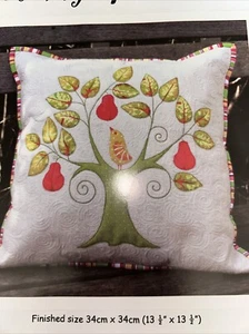 First Day of Christmas Quilt Raw Applique Pattern Kellie Wulfsohn Don't Look Now - Picture 1 of 7