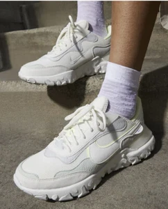 Nike Women’s React Revision Trainers Summit White DQ5188-101 UK 7 EU 41 US 9.5