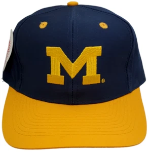 Michigan Wolverines Snapback Twill 2-Tone Navy/Gold - Picture 1 of 4