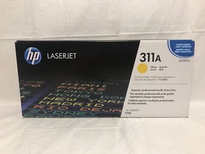 Original HP 311A Yellow Q2682A LaserJet Toner Cartridge - NEW FAST FREE SHIPPING - Picture 1 of 2