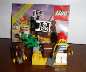 Vintage 1989 Lego 6235: Pirates - Buried Treasure 100% complete w instructions! - Picture 1 of 4