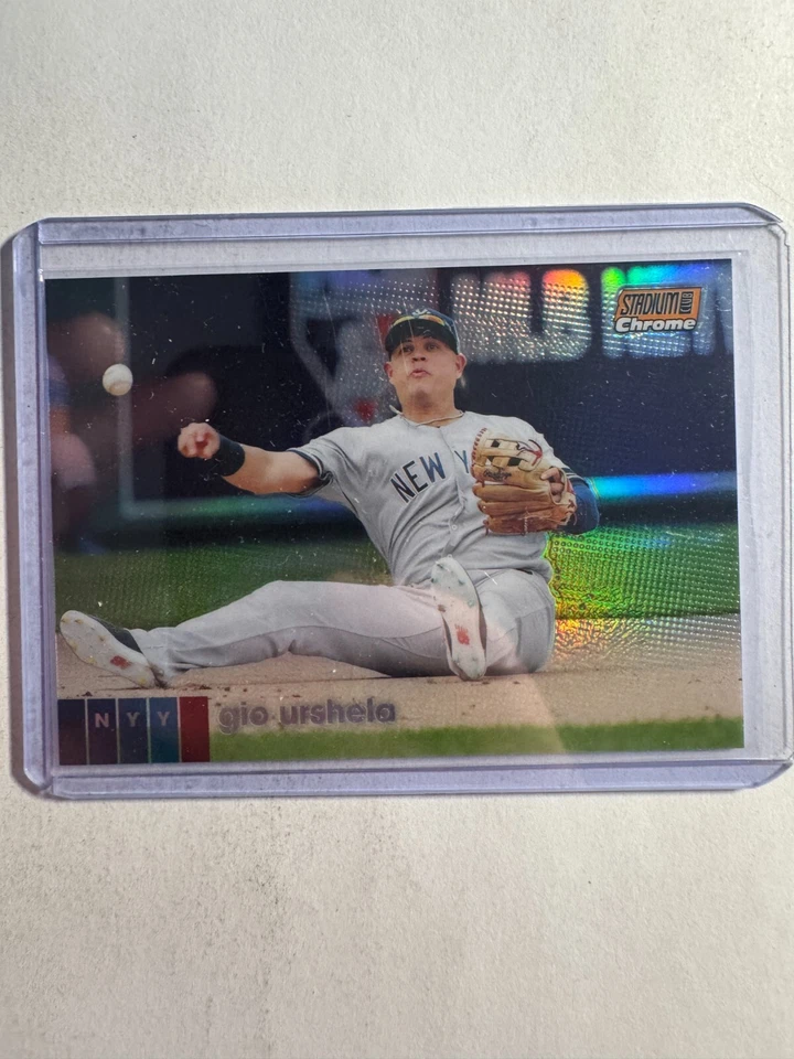 K262,016 - 2020 Stadium Club Rainbow Foil #174 Gio Urshela #/25 - Image 1 of 1