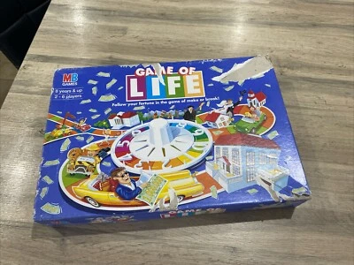 Game of Life Board Game BY MB GAMES EDITION Good CONDITION FREE UK P&P - Image 1 of 4
