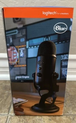 Blue Yeti Professional Multi-Pattern USB Condenser Microphone Black 988-000010 - Image 1 of 4