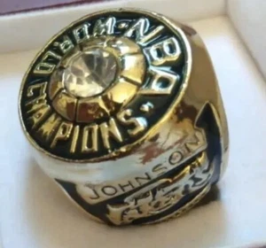 MAGIC JOHNSON LA LAKERS 1980 FINALS MVP CHAMPION BASKETBALL RING SIZE 11.5 &BOX - Picture 1 of 7