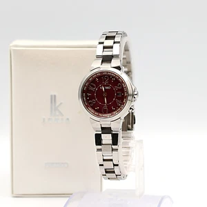 *NEAR MINT* SEIKO Lukia 1B25-0AC0 Solar RED Dial Round 29m Women Watch JAPAN - Picture 1 of 14