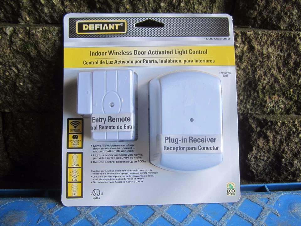 Free Ship, Defiant Wireless RF Door Entry with Receiver Lighting Control - Image 1 of 1