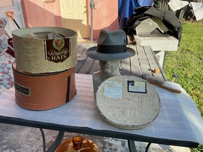 Excelente Stetson Beaver 15 Whippet gris años 40 7-1/2 y caja Foto 1 de 4