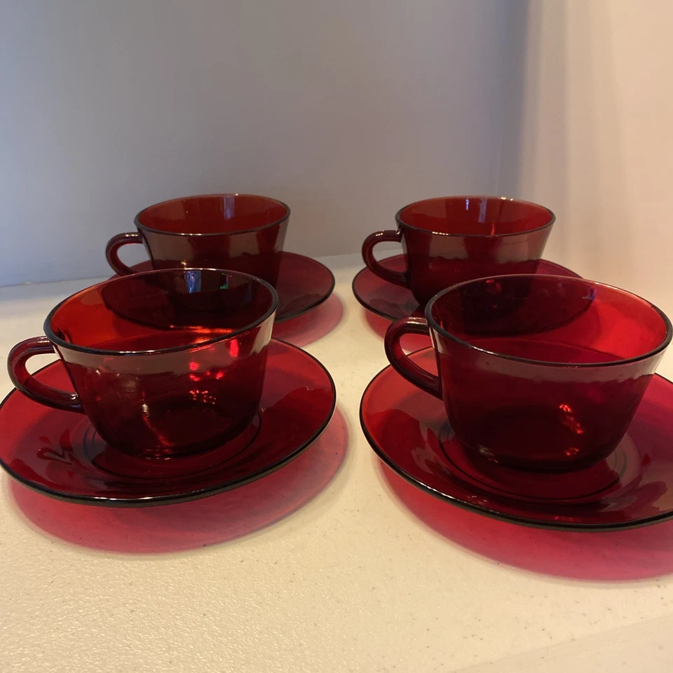 Vintage ANCHOR HOCKING Depression Glass ROYAL RUBY Red  4 Sets Saucers Cups - Image 1 of 4