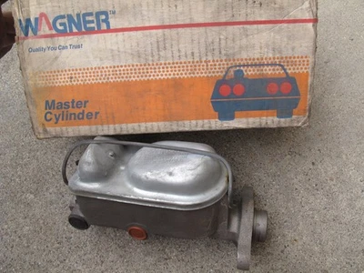 Bendix Wagner GM Chevy Chevelle Camaro Master Cylinder 84052 - Image 1 of 4