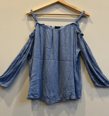 Jeans By Buffalo Top Women Blue Off Shoulder Regan Spaghetti Straps Lace Size M  - Image 1 of 4