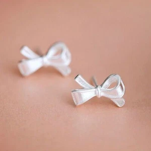 Fashion accessories silver plated Bow knot jewelry stud earrings for womens - Picture 1 of 13