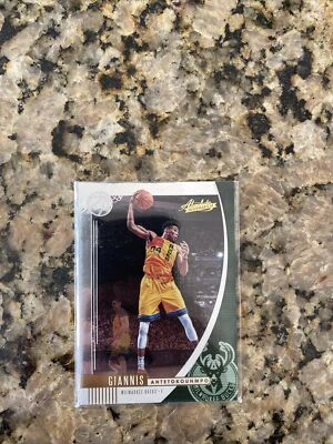 Giannis Antetokounmpo 2019-20 Panini Absolute Memorabilia #75 BUCKS - Image 1 of 2