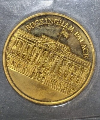 Medallion Coin Commemorate The Opening Of Buckingham Palace 1999 - Image 1 of 2