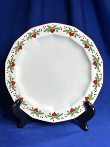 Porsgrund Porzellan Hearts and Pines mehrseitiges Muster Salatteller - Bild 1 von 2