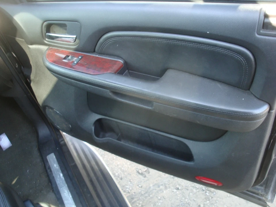2007-09,Cadillac,Escalade,Right,Front,Door,Trim,Panel,Interior,Black,Ebony Foto 1 de 1