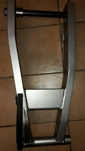 Yamaha FZ6 RJ07 Schwinge - Bild 1 von 4