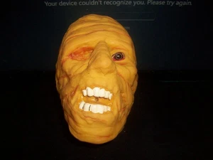 MUMIE UNIVERSAL MONSTER SQUIRTER 1991 - Bild 1 von 2