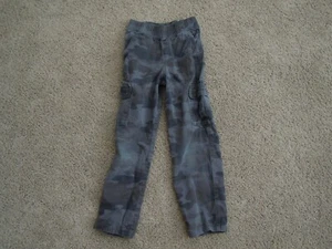 THE CHILDREN'S PLACE Boys PANTS cargo size 8 black Camouflage adjustable waist - Picture 1 of 4