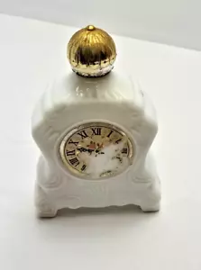 Avon Vintage 'LEISURE TIME' MANTLE CLOCK Milk Glass Perfume Bottle EMPTY - Picture 1 of 3