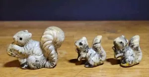 Vintage Ceramic Mini Squirrel Figurines Set Of 3 - 1 Momma Squirrel & 2 Babies - Picture 1 of 10