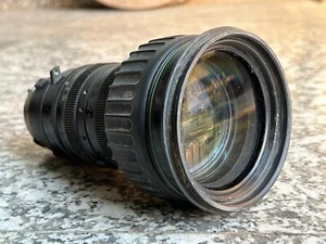 VECCHIO OBIETTIVO ZOOM VINTAGE 9-162mm N.10280 MACRO CANON BCTV DA COLLEZIONE GIAPPONESE. - Foto 1 di 18