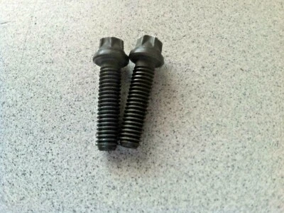 04-2012 BMW 328i E90 N52N ~ 2 ENTRADAS ÁRBOL DE LEVAS SOPORTE ASA PERNOS ~ 07129904571 Foto 1 de 3