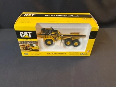 Norscot CAT 725 Articulated Truck 1:50 scale replica  - Image 1 of 4