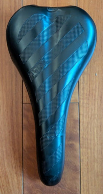 Mtb Dh Saddle Nicolas Vouilloz Model. | eBay Mtb Dh Saddle Nicolas Vouilloz Model. | eBay