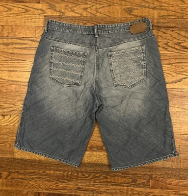 Pantalones Cortos Ecko Unltd Para Hombres 42 Azul Denim Largo Suelto Skater Pantalones Cortos Deletrear Foto 1 de 4