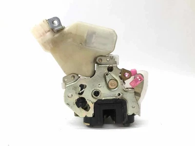 02 03 04 2002 Nissan Xterra conjunto de pestillo de puerta trasera derecha usado OEM 82502-9Z400 Foto 1 de 4