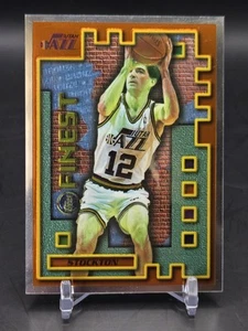1995-96 Finest #M29 John Stockton Mystery Borderless Silver Jazz HOF - Picture 1 of 3