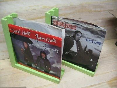 wood Record LP Album Holder Stand Rack W/ 45s Daryl hall suzy bogguss promo DL26 - Image 1 of 4