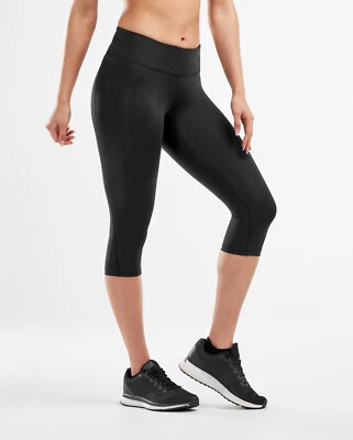 2XU Women's Mid-Rise Compression 3/4 Tights - Medium Small Extra Small - Image 1 of 4