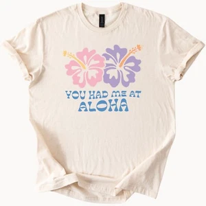 Aloha Hibiscus Tee Beach Shirt Tropical Flower Top Hawaii Vacation - Picture 1 of 6