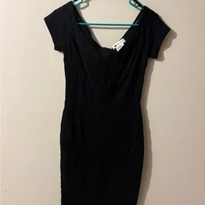 T by Tadashi Elegant Black Dress Size Small - Picture 1 of 3