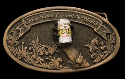 QE04138 REALMENTE GENIAL VINTAGE 1977 **CERVEZA OLÍMPICA** con lata de cerveza y hebilla de mano 3D Foto 1 de 3