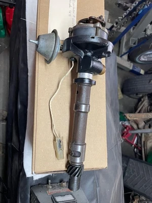 Original 1966 Chevrolet Corvette Big Block 427 distributor 1111142 5K11 - Image 1 of 4