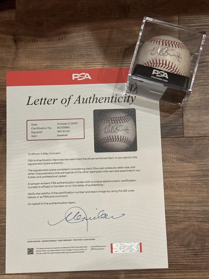 WILL SMITH SIGNED BALL GAME USED OFFICIAL DODGERS MLB HOLOGRAM & PSA/DNA LETTER - Image 1 of 4