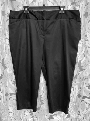 20W 2X WORTHINGTON BLACK SHEEN MODERN FIT SLIM LEG STRETCH CROPPED CAPRI PANTS - Image 1 of 4