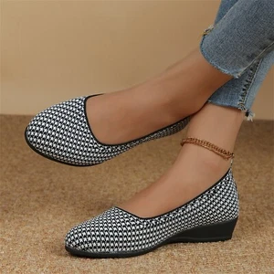Damen Keilabsatz Freizeit Slip On Runde Form Low Top Atmungsaktiv Komfort Schule - Bild 1 von 8