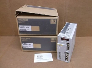 MR-E-100AG-KH003 Mitsubishi NUEVO En Caja 1000W Servomotor Amplificador Drive - Imagen 1 de 4