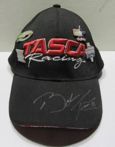 Sombrero de carreras Tasca firmado con 4 pines - Imagen 1 de 6