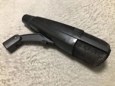 Sennheiser MD421-II Dynamic Microphone - Image 1 of 4