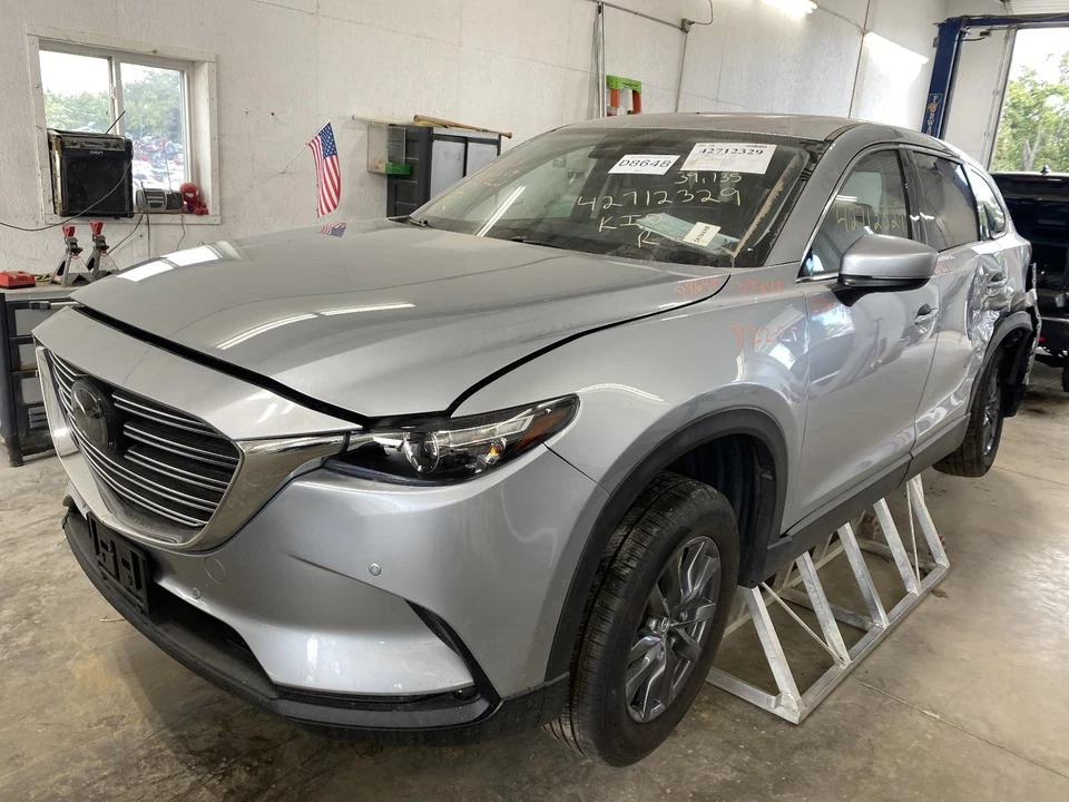 Used Front Left Seat Belt Front fits: 2021 Mazda CX-9 bucket seat driver retract - Image 1 of 4