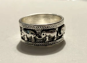 Chic Silvertone Elephant Band Ring Size 7 - Picture 1 of 5