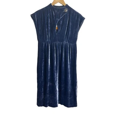 Mini Vestido para Mujer Cynthia Steffe Azul Seda Terciopelo Babydoll Manga Gorra Talla 4” Foto 1 de 4